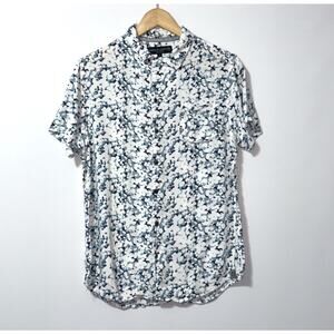 Free planet floral button down shirt women’s size medium